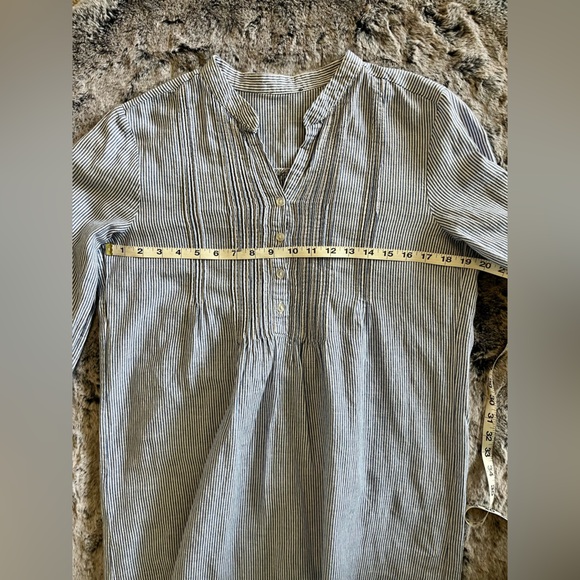 Tahari Linen Blend blue & white striped Long Sleeve Dress Size Small GUC Midi - Picture 11 of 15